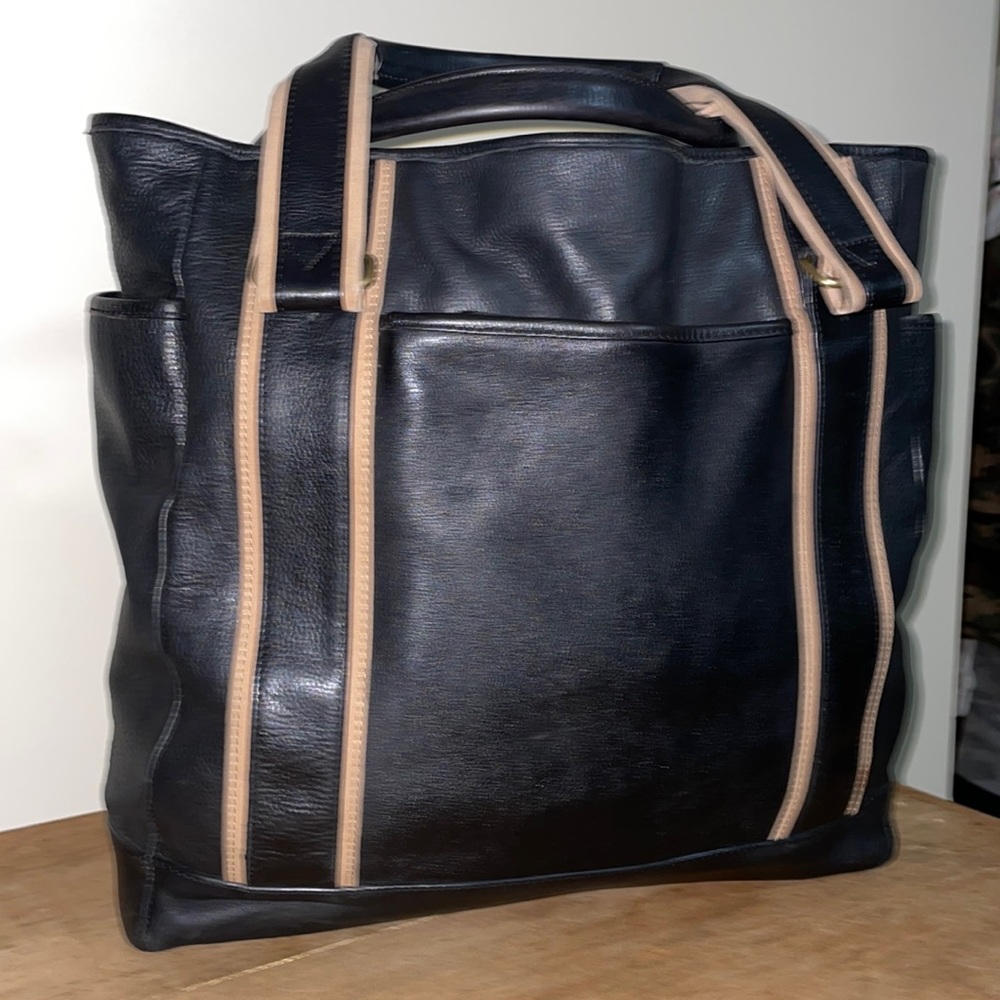 Levenger leather tote with shoulder straps